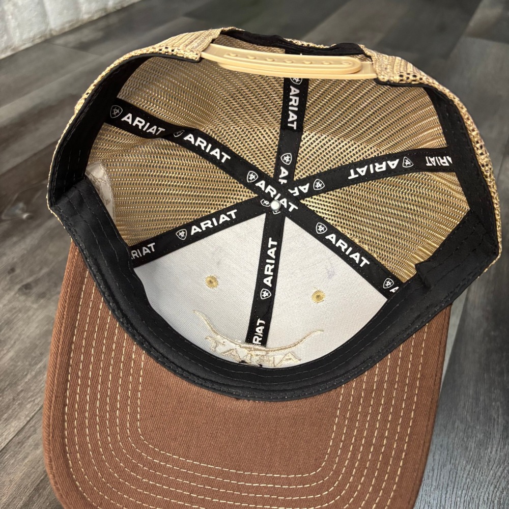 Ariat Mens Brown Longhorn Logo Mesh Back Trucker Hat Snapback Cap Yupoong - Picture 3 of 3